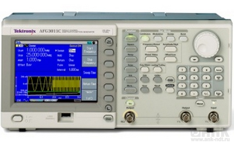 Универсальный генератор сигналов AFG3051C
