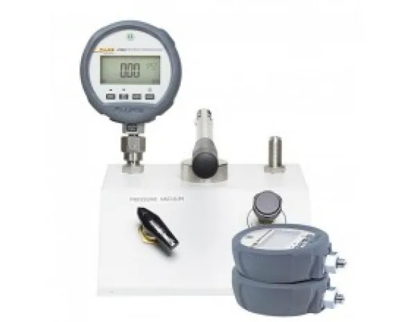 Калибратор Fluke P5514-2700G-3