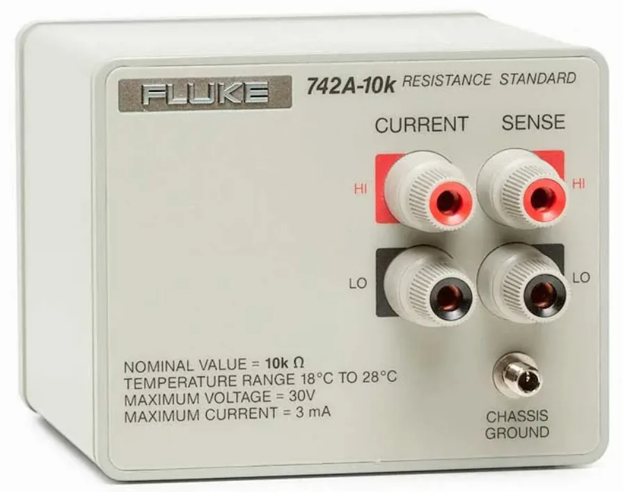 Cтандарт сопротивления Fluke 742A-10