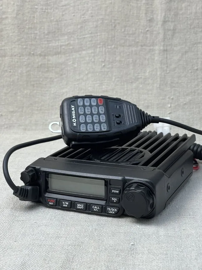 Рация автомобильная COMBAT VHF/UHF